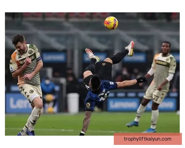 勒沃逼抢体系状态回暖，表现稳健或将助力争夺冠军。