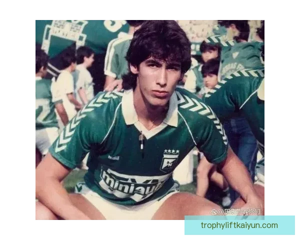 哥伦比亚队球员潜力持续提升，年轻新星表现稳健值得关注